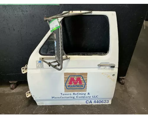 FORD F700 Door Assembly, Front