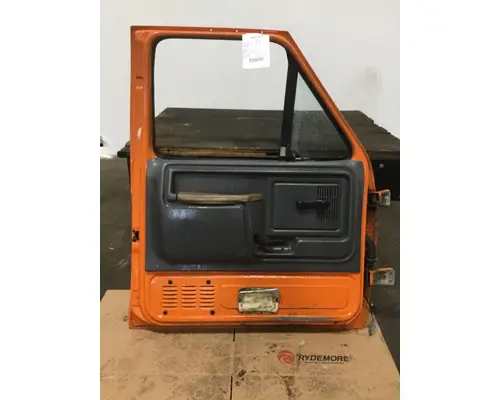 FORD F700 Door Assembly