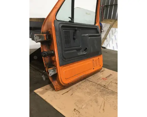 FORD F700 Door Assembly