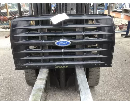 FORD F700 GRILLE