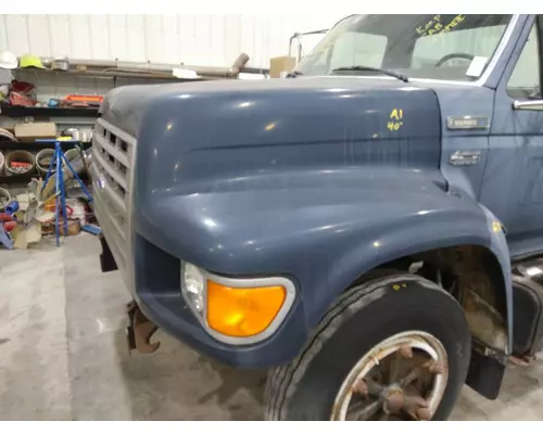 FORD F700 HOOD