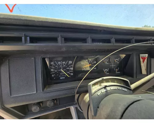 FORD F700 Instrument Cluster