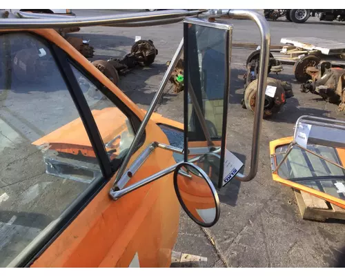 FORD F700 MIRROR ASSEMBLY CABDOOR