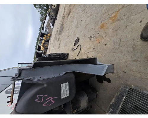 FORD F700 Radiator