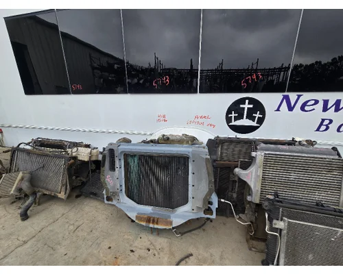 FORD F700 Radiator