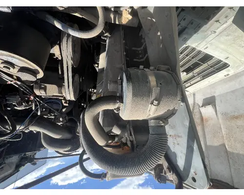 FORD F700 Radiator