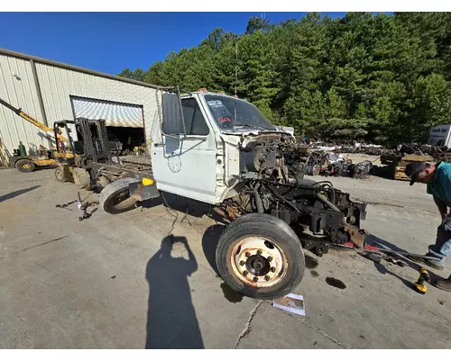 FORD F700 Spindle  Knuckle, Front