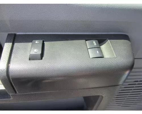 FORD F750SD (SUPER DUTY) 2008-2016 DOOR ASSEMBLY, FRONT