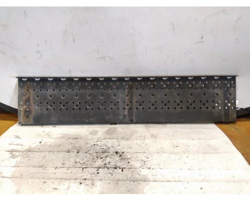FORD F750SD (SUPER DUTY)  CAB STEP