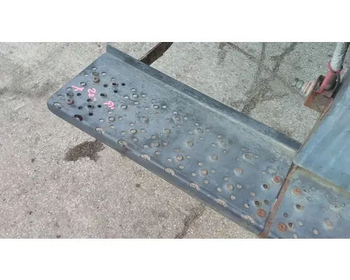 FORD F750SD (SUPER DUTY)  CAB STEP