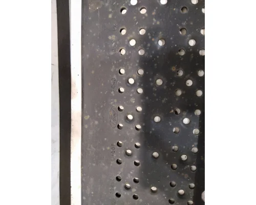 FORD F750SD (SUPER DUTY)  CAB STEP