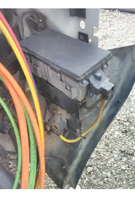 FORD F750SD (SUPER DUTY)  FUSE BOX