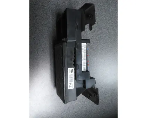 FORD F750SD (SUPER DUTY)  FUSE BOX