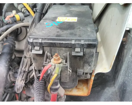 FORD F750SD (SUPER DUTY)  FUSE BOX
