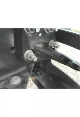 FORD F750SD (SUPER DUTY)  TOW HOOK