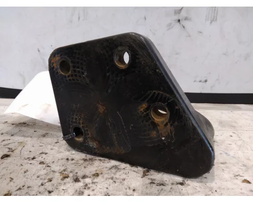 FORD F750SD (SUPER DUTY)  TOW HOOK