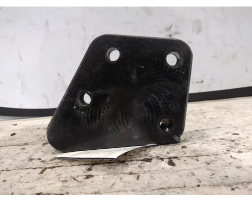 FORD F750SD (SUPER DUTY)  TOW HOOK