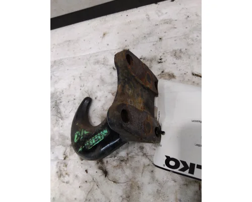 FORD F750SD (SUPER DUTY)  TOW HOOK