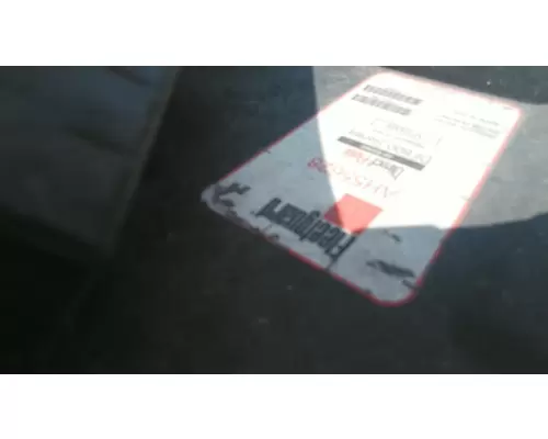 FORD F750SD (SUPER DUTY) AIR CLEANER