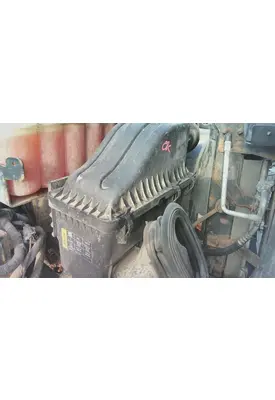 FORD F750SD (SUPER DUTY) AIR CLEANER