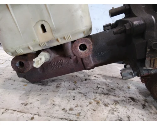 FORD F750SD (SUPER DUTY) BRAKE MASTER CYLINDER