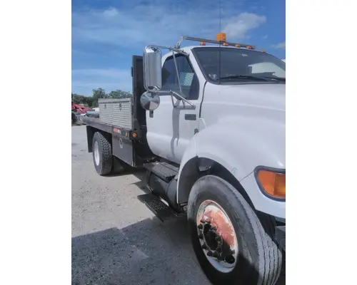 FORD F750SD (SUPER DUTY) CAB