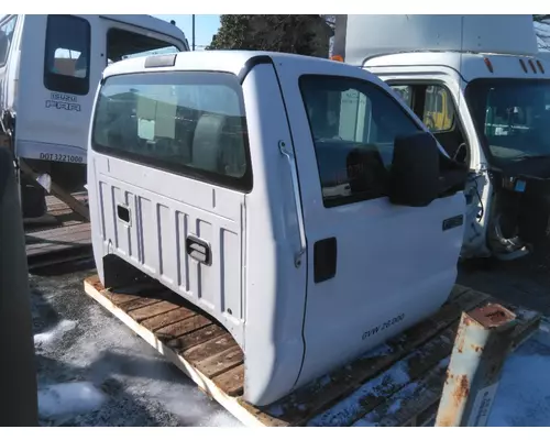 FORD F750SD (SUPER DUTY) CAB