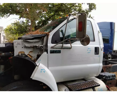 FORD F750SD (SUPER DUTY) CAB