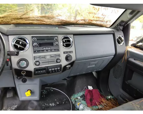 FORD F750SD (SUPER DUTY) CAB