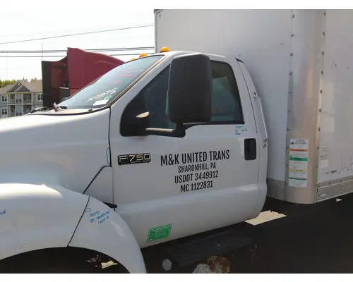 FORD F750SD (SUPER DUTY) CAB