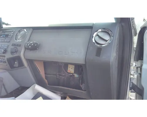 FORD F750SD (SUPER DUTY) CAB