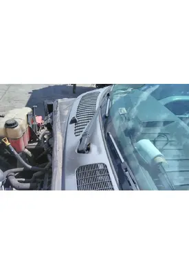 FORD F750SD (SUPER DUTY) COWL