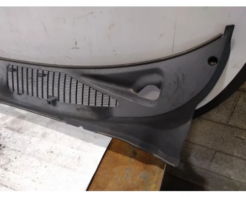 FORD F750SD (SUPER DUTY) COWL