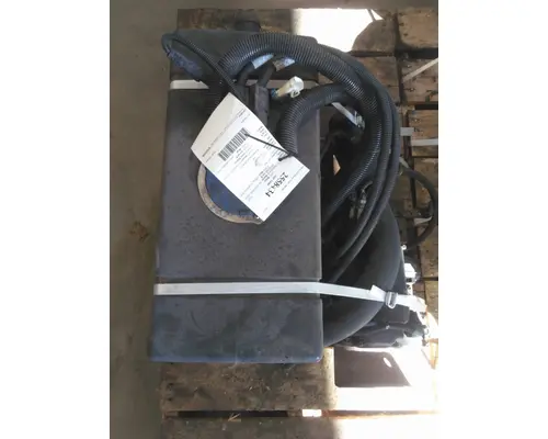 FORD F750SD (SUPER DUTY) DEF TANK