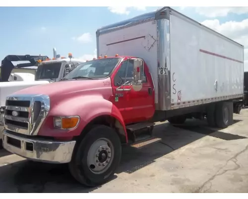 FORD F750SD (SUPER DUTY) DISMANTLED TRUCK