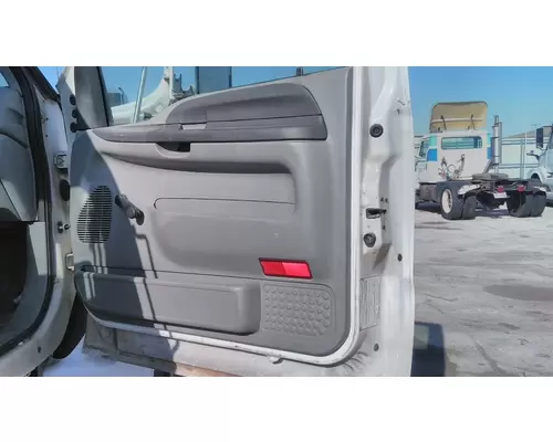FORD F750SD (SUPER DUTY) DOOR ASSEMBLY, FRONT