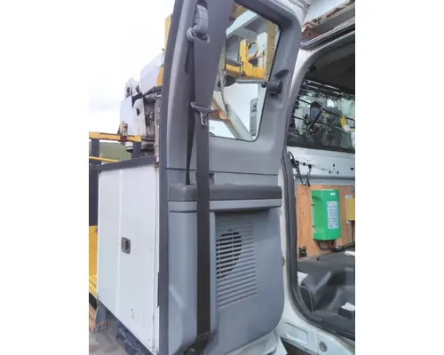FORD F750SD (SUPER DUTY) DOOR ASSEMBLY, REAR OR BACK