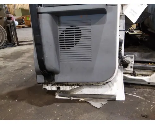 FORD F750SD (SUPER DUTY) DOOR ASSEMBLY, REAR OR BACK