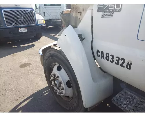 FORD F750SD (SUPER DUTY) FENDER EXTENSION