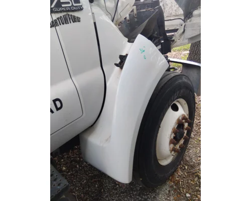 FORD F750SD (SUPER DUTY) FENDER EXTENSION