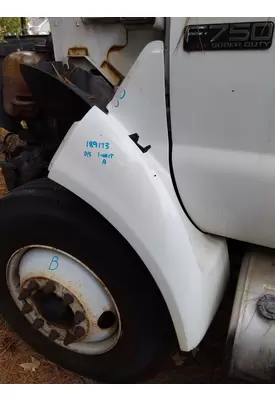 FORD F750SD (SUPER DUTY) FENDER EXTENSION