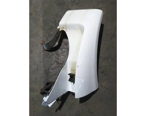 FORD F750SD (SUPER DUTY) FENDER EXTENSION