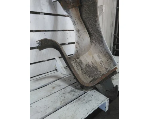 FORD F750SD (SUPER DUTY) FENDER EXTENSION