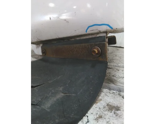 FORD F750SD (SUPER DUTY) FENDER EXTENSION