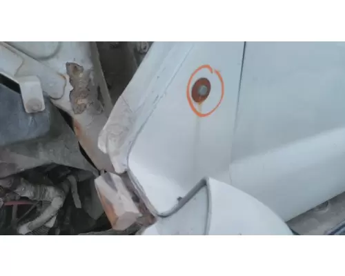 FORD F750SD (SUPER DUTY) FENDER EXTENSION