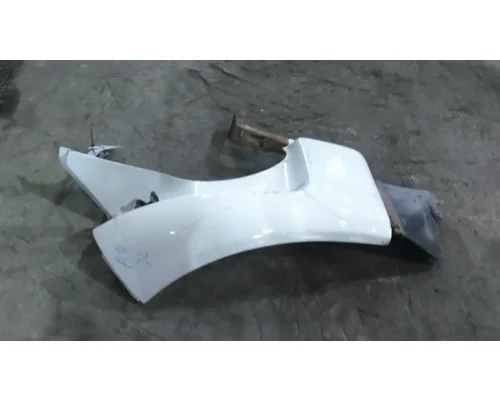 FORD F750SD (SUPER DUTY) FENDER EXTENSION
