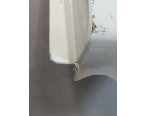 FORD F750SD (SUPER DUTY) FENDER EXTENSION