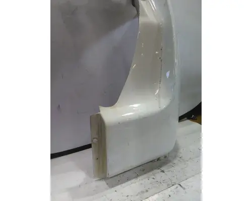 FORD F750SD (SUPER DUTY) FENDER EXTENSION