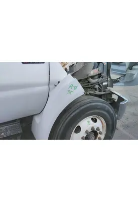 FORD F750SD (SUPER DUTY) FENDER EXTENSION
