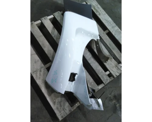 FORD F750SD (SUPER DUTY) FENDER EXTENSION